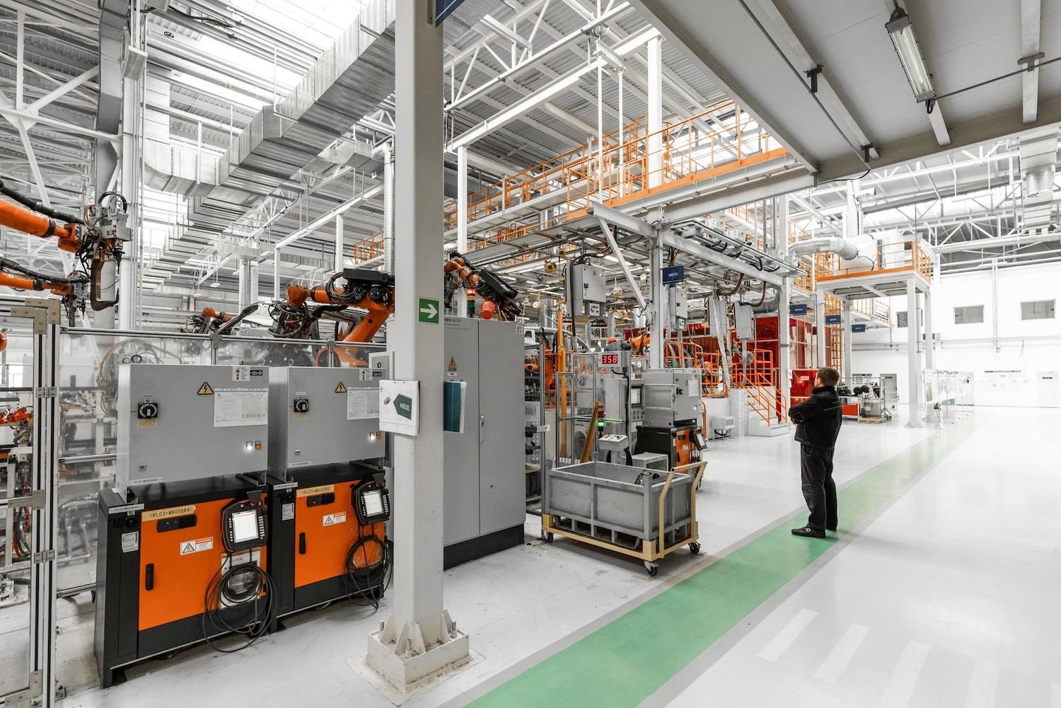 Automated industrial production line — Industrial Project Management & Consulting